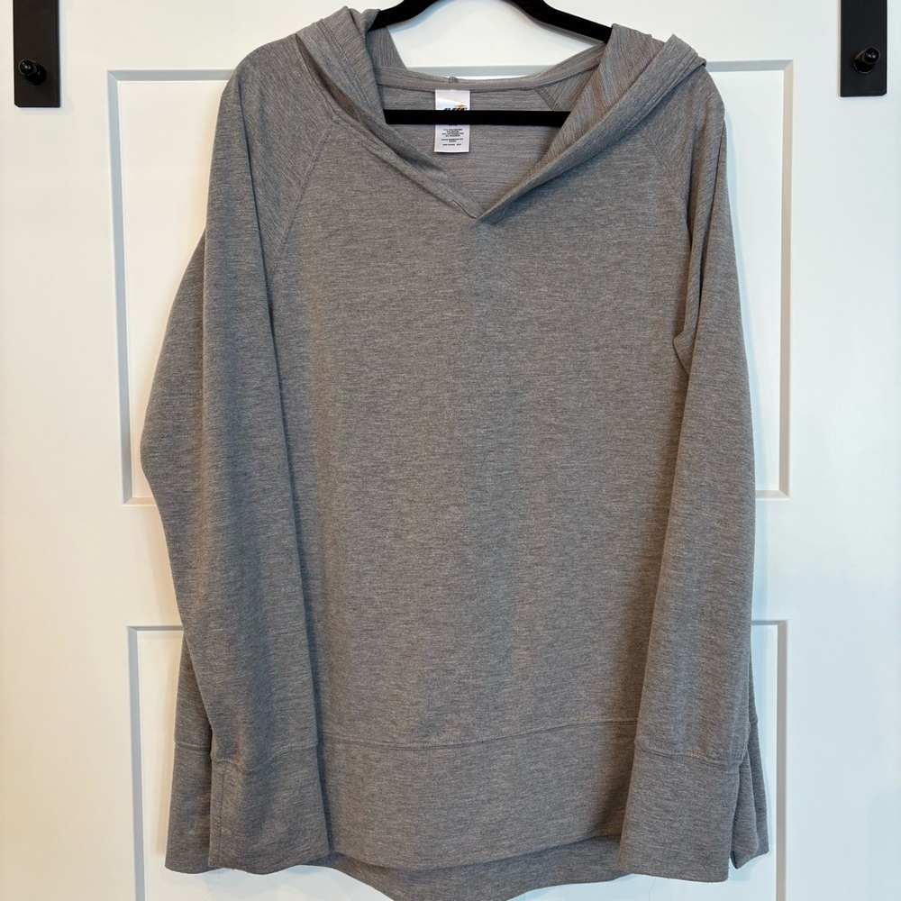 Avia Light Gray Lightweight Athletic Hoodie